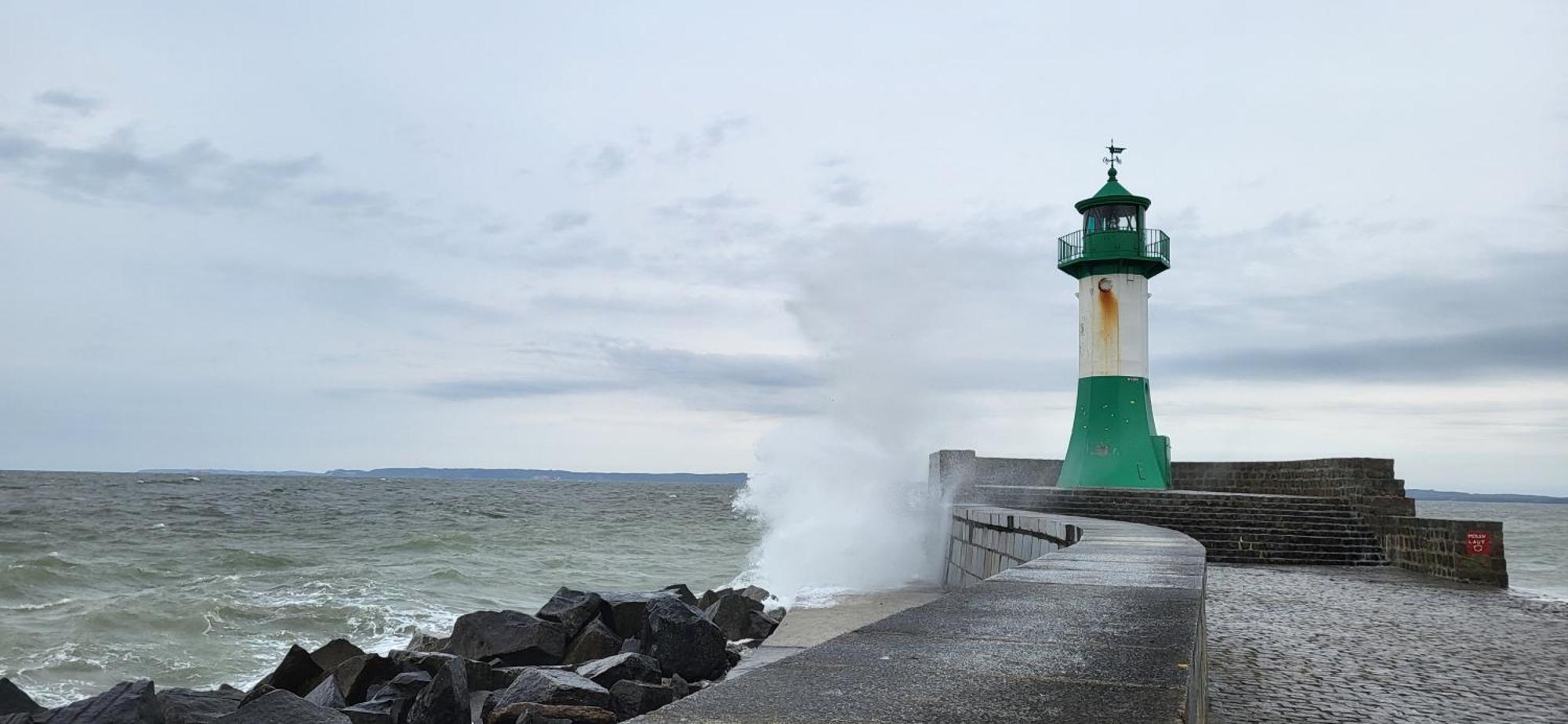 Ferienwohnung In Sassnitz Ruegen Naehe Weltnaturerbe Kreidekueste Zewnętrze zdjęcie