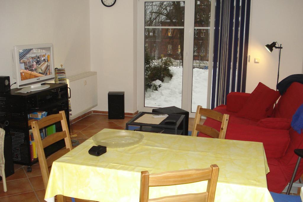 Ferienwohnung In Sassnitz Ruegen Naehe Weltnaturerbe Kreidekueste Zewnętrze zdjęcie